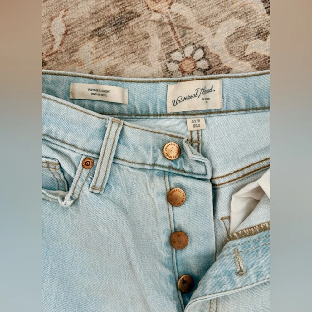 Universal Thread Button Fly Vintage Straight Jeans